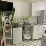 Magiuma House نابولي